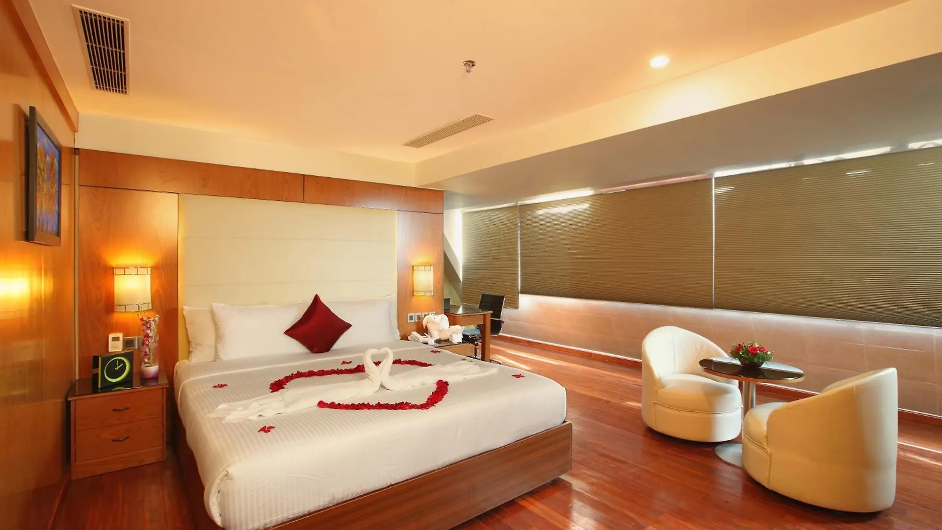 *****  The Garuda Hotels Thrissur India